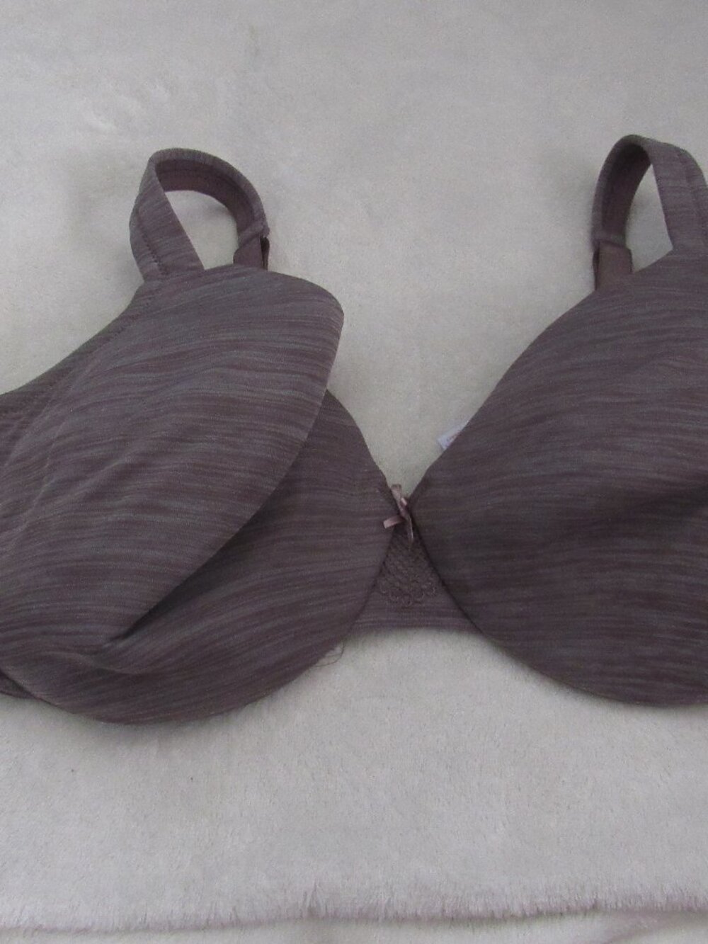 Cacique Gray Lightly Lined Ful Coverage Bra  Size 40DDD USED